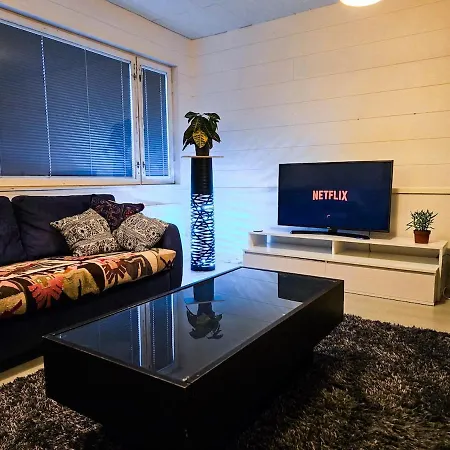 Local & Cozy In