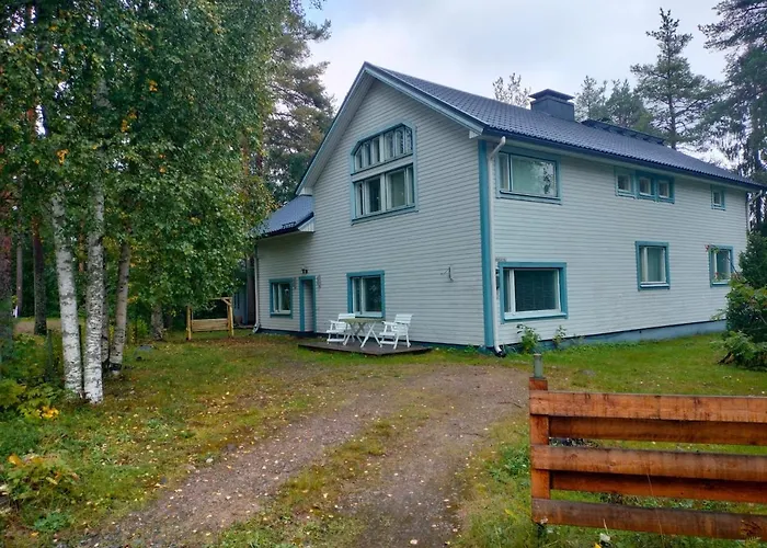 Local & Cozy In Apartman *